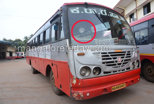 stones pelted at 3 KSRTC buses